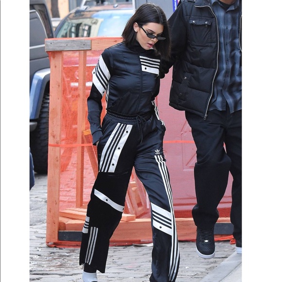 ADIDAS set x Danielle Cathari - Picture 5 of 10